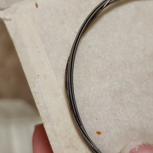 Gibson Electric Spanish Guitar string Mona Steel String D or 4th - Picture 3 of 4